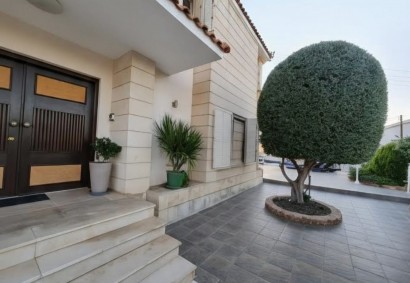 Konia, Paphos Detached Villa For Rent | DT4967