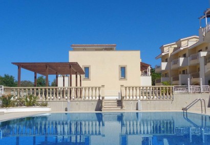 Paphos Town, Paphos Town House For Sale | DT4982