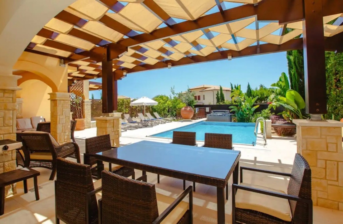 Detached Villa For Sale  in  Select Location