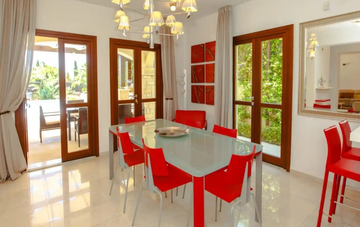 Detached Villa For Sale  in  Select Location