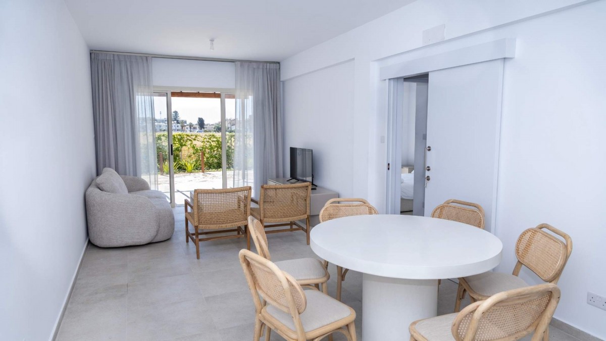 Kato Paphos, Paphos Apartment For Sale | DT4985