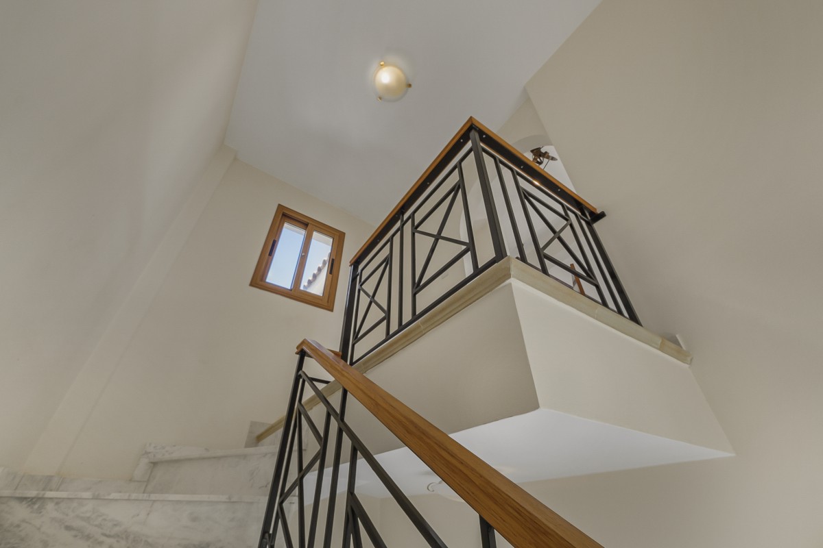 Detached Villa For Sale  in  Peyia