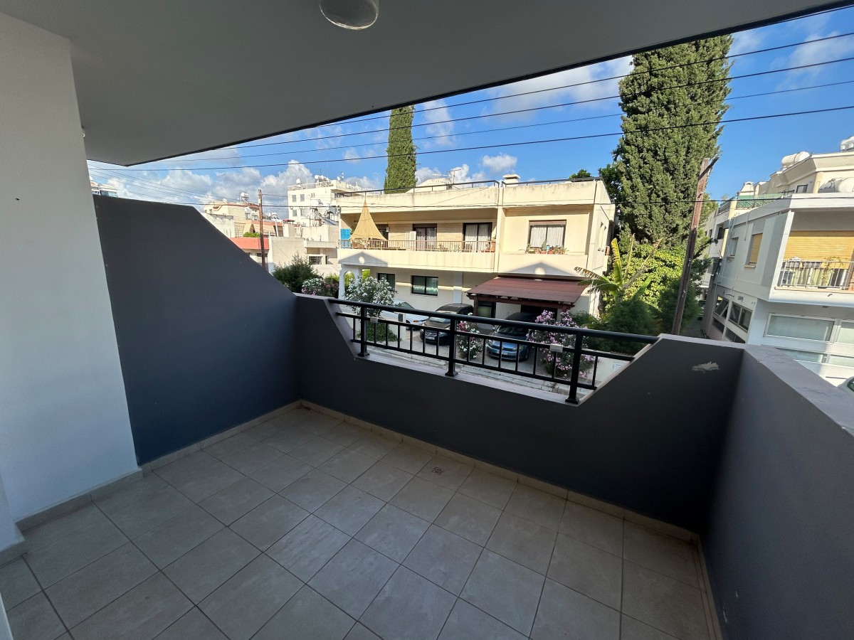 Apartment For Sale  in  Paphos Town