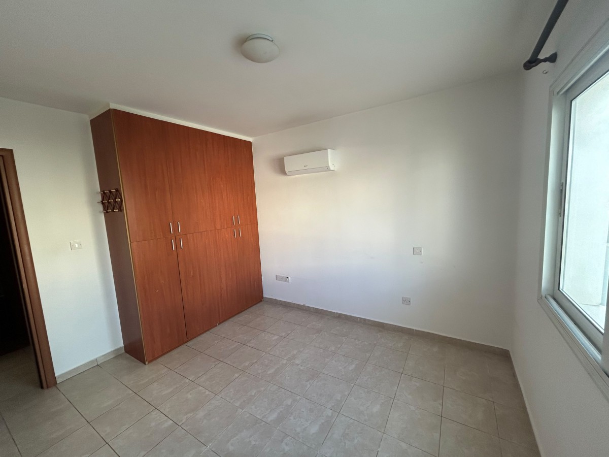 Apartment For Sale  in  Paphos Town
