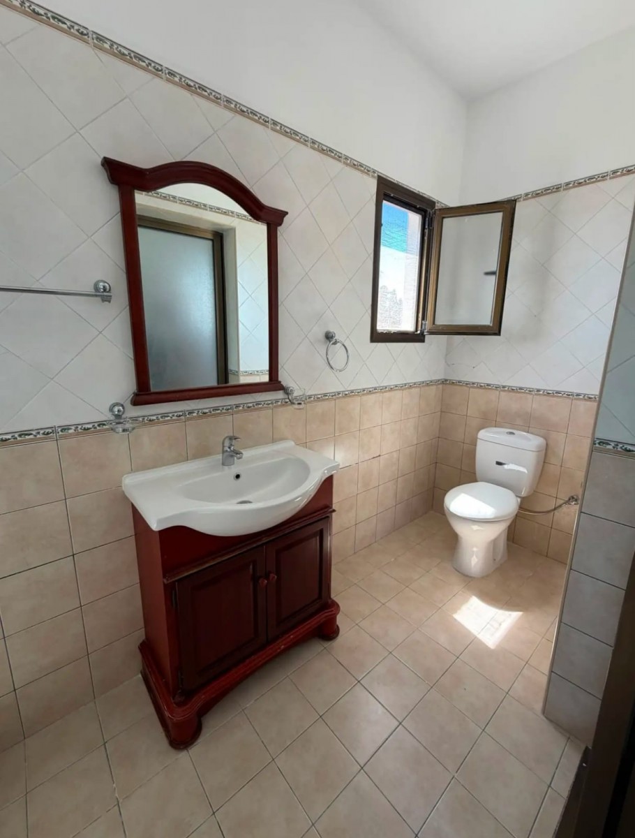 Bungalow For Rent  in  Peyia - Coral Bay