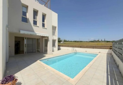 Anarita, Paphos Detached Villa For Rent | DT5012