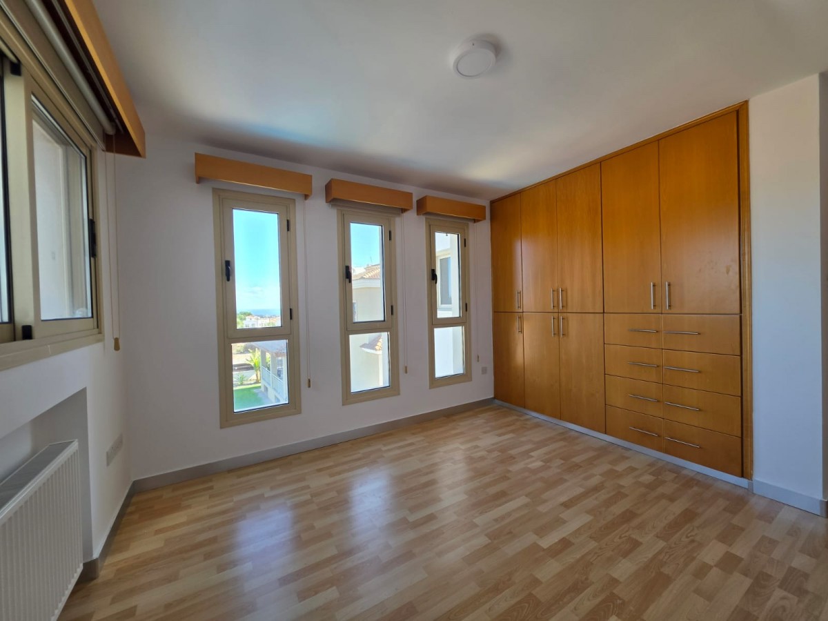 Detached Villa For Rent  in  Anarita