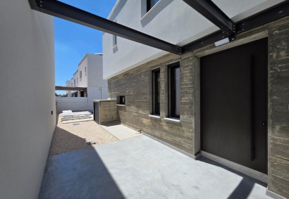 Geroskipou, Paphos Detached Villa For Rent | DT5028