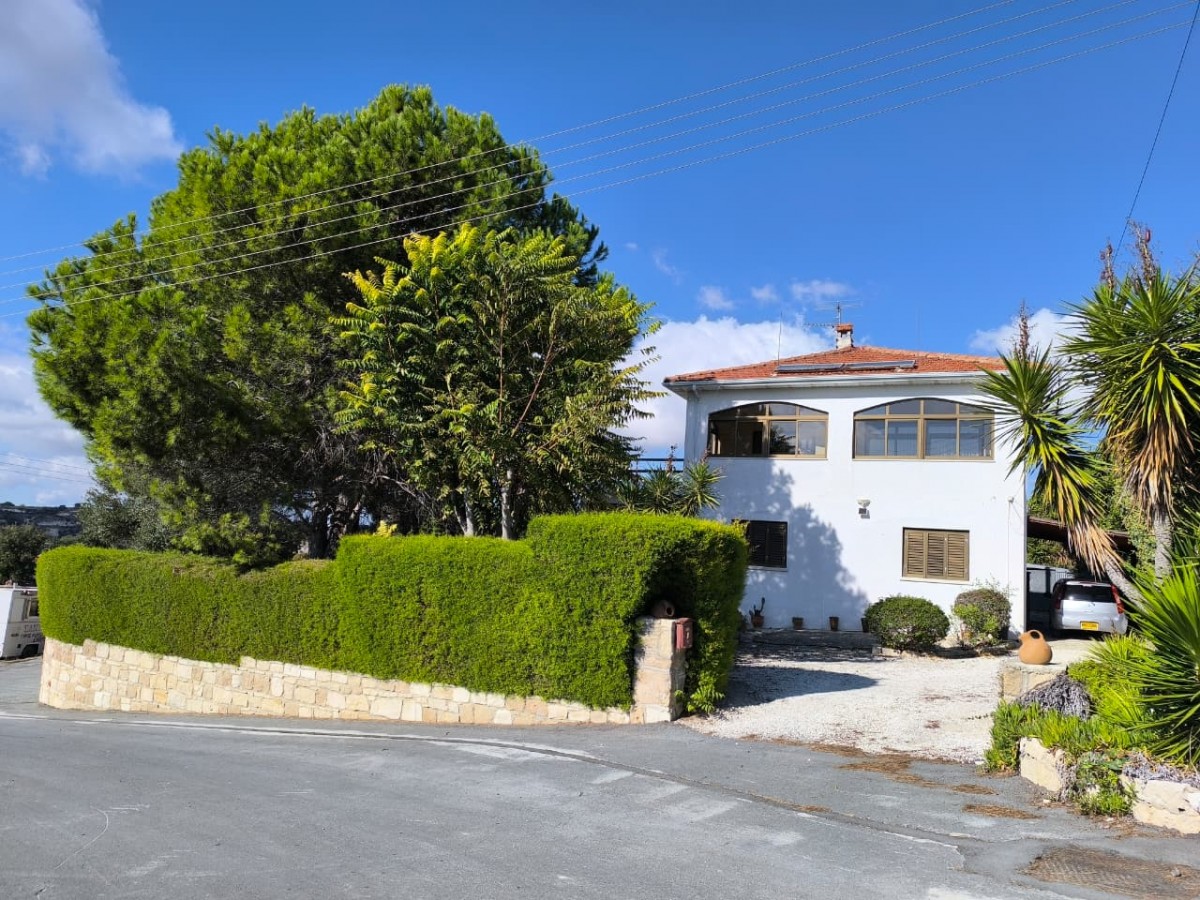 Detached Villa For Sale  in  Select Location