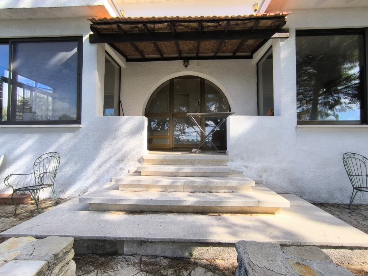 Detached Villa For Sale  in  Select Location
