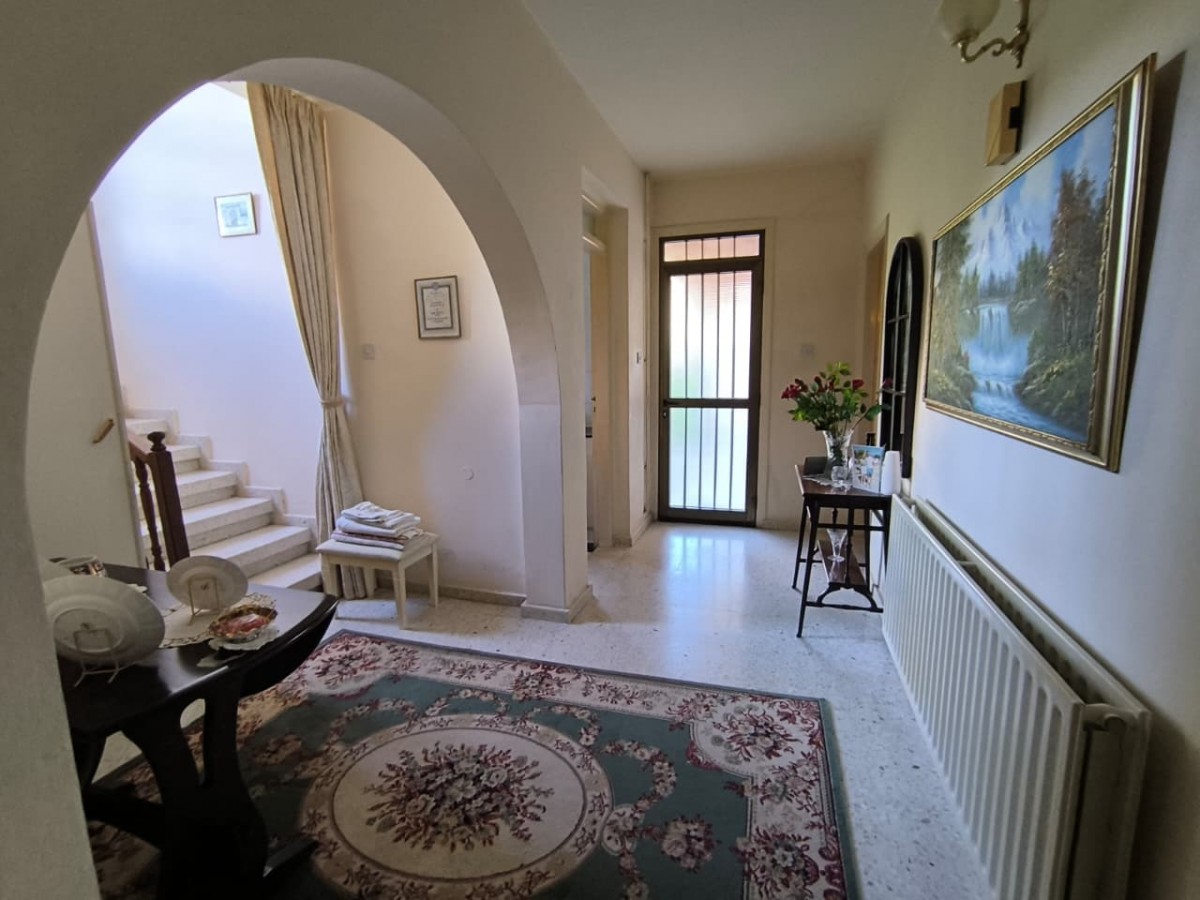 Detached Villa For Sale  in  Select Location