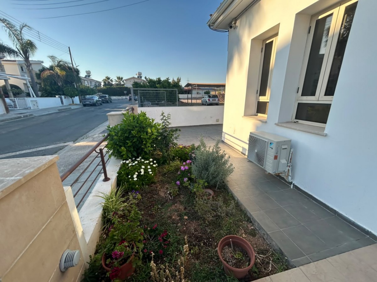 Detached Villa For Sale  in  Select Location
