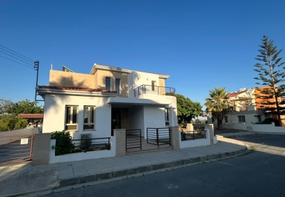 Timi, Paphos Detached Villa For Rent | DT5064