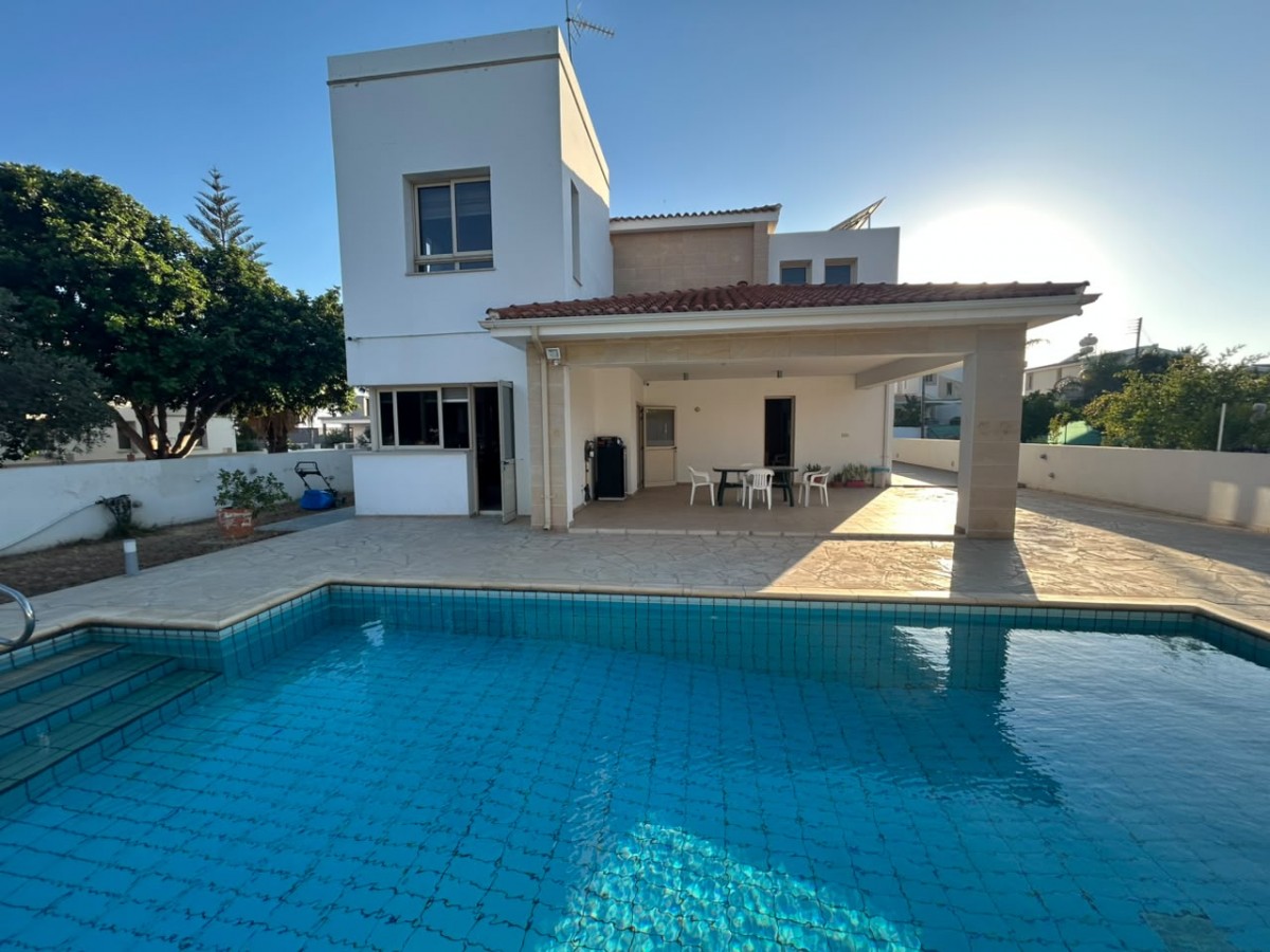 Timi, Paphos Detached Villa For Rent | DT5064
