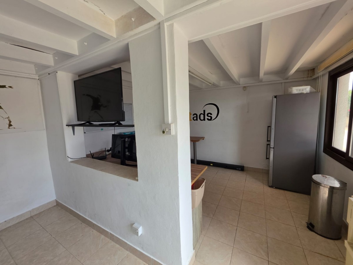 Bungalow For Sale  in  Peyia