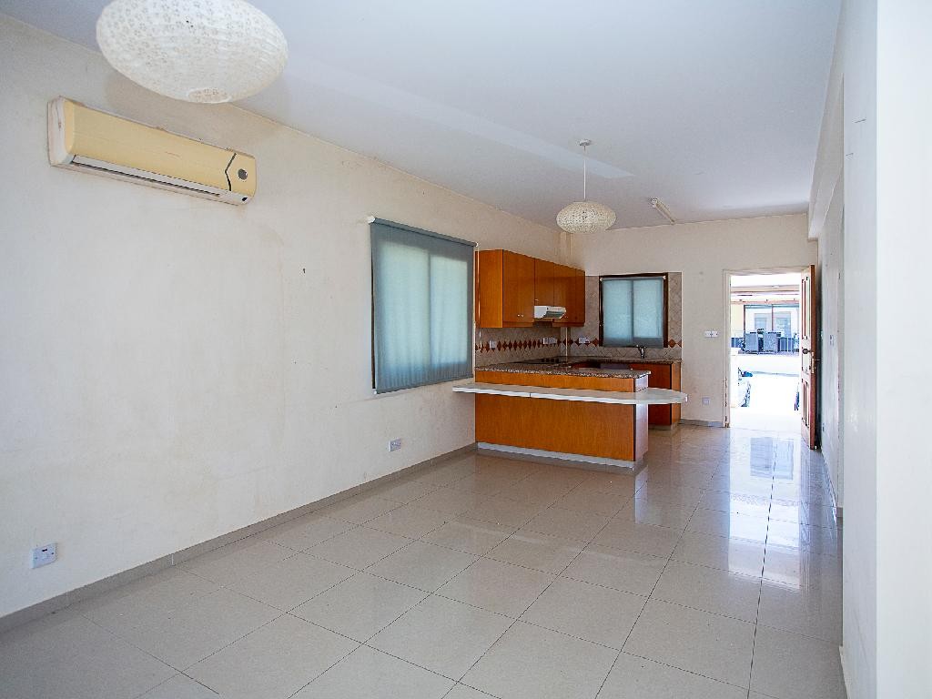 Flat - Andriana Gardens - Tala, Paphos