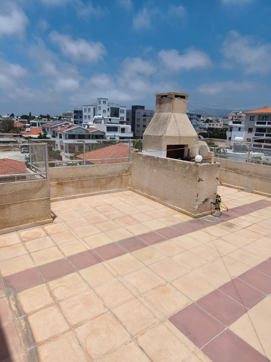 Apartment For Sale  in  Select Location