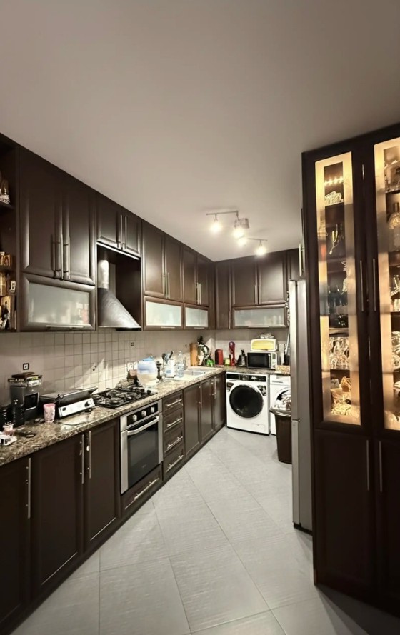 Apartment For Sale  in  Paphos Town