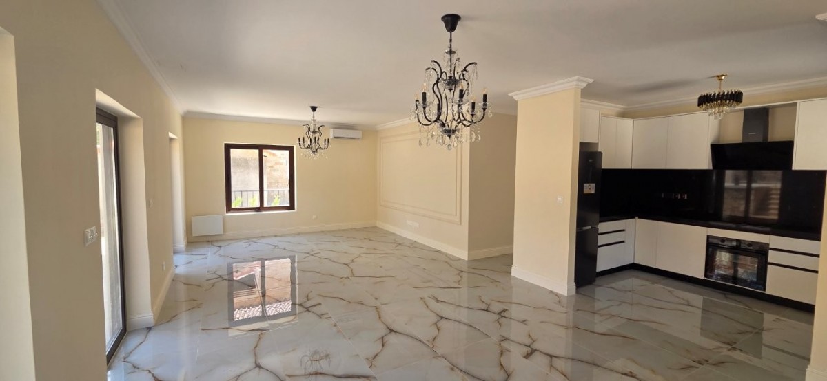Detached Villa For Sale  in  Select Location