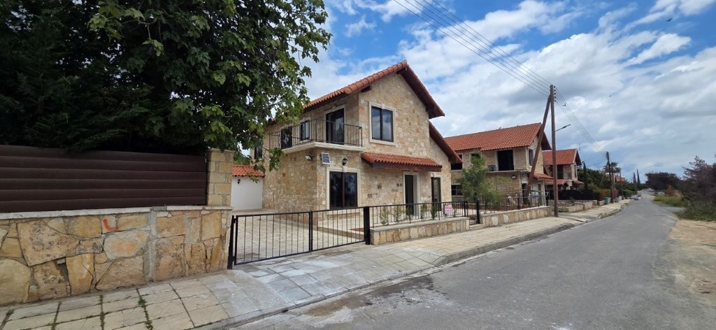 Detached Villa For Sale  in  Select Location