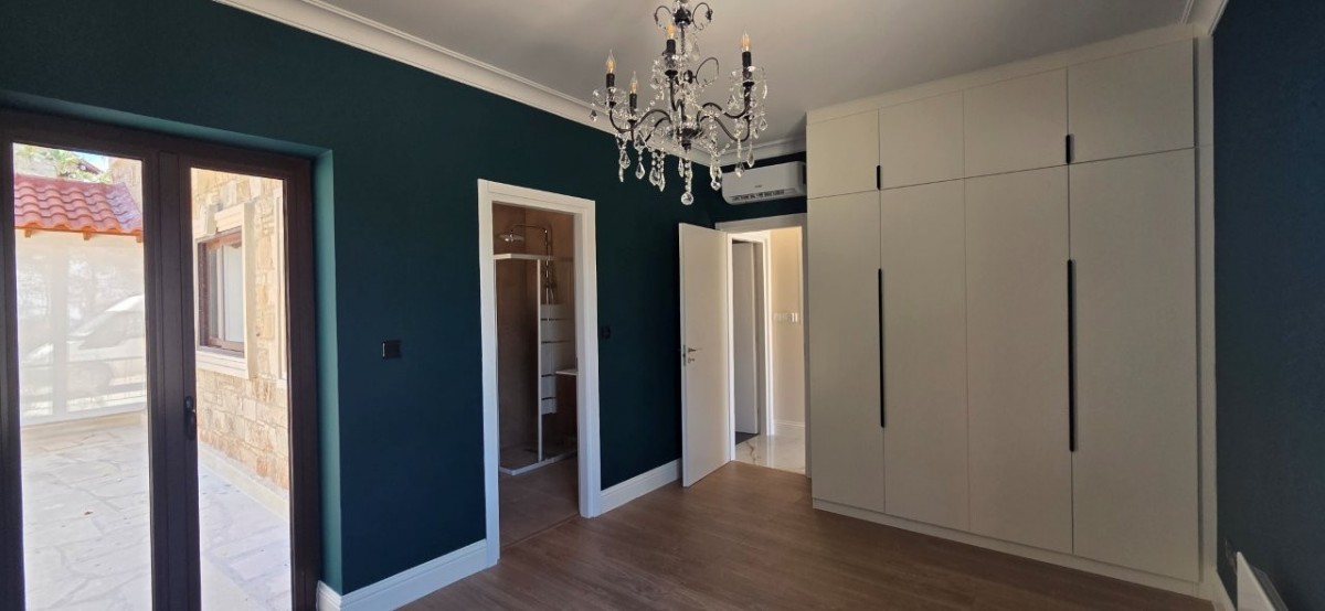 Detached Villa For Sale  in  Select Location
