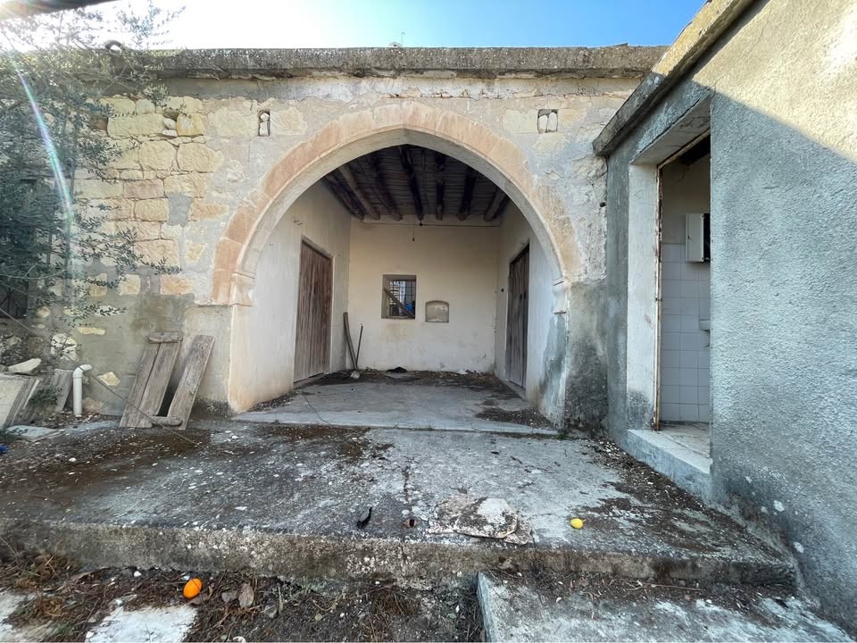 Traditional House For Sale  in  Kritou Marottou