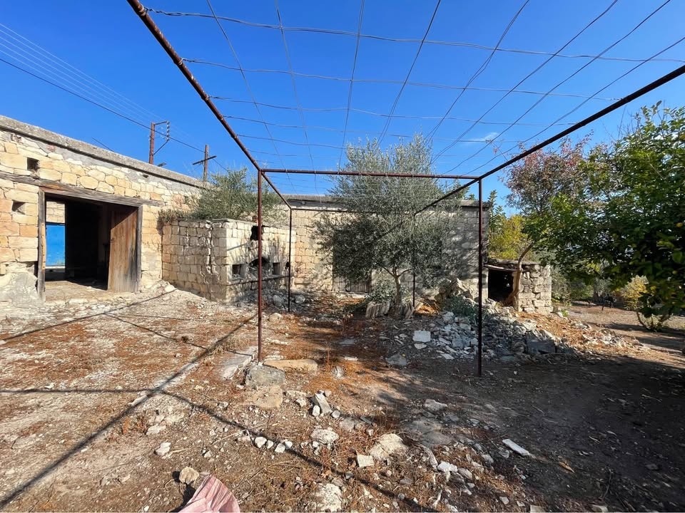 Traditional House For Sale  in  Kritou Marottou
