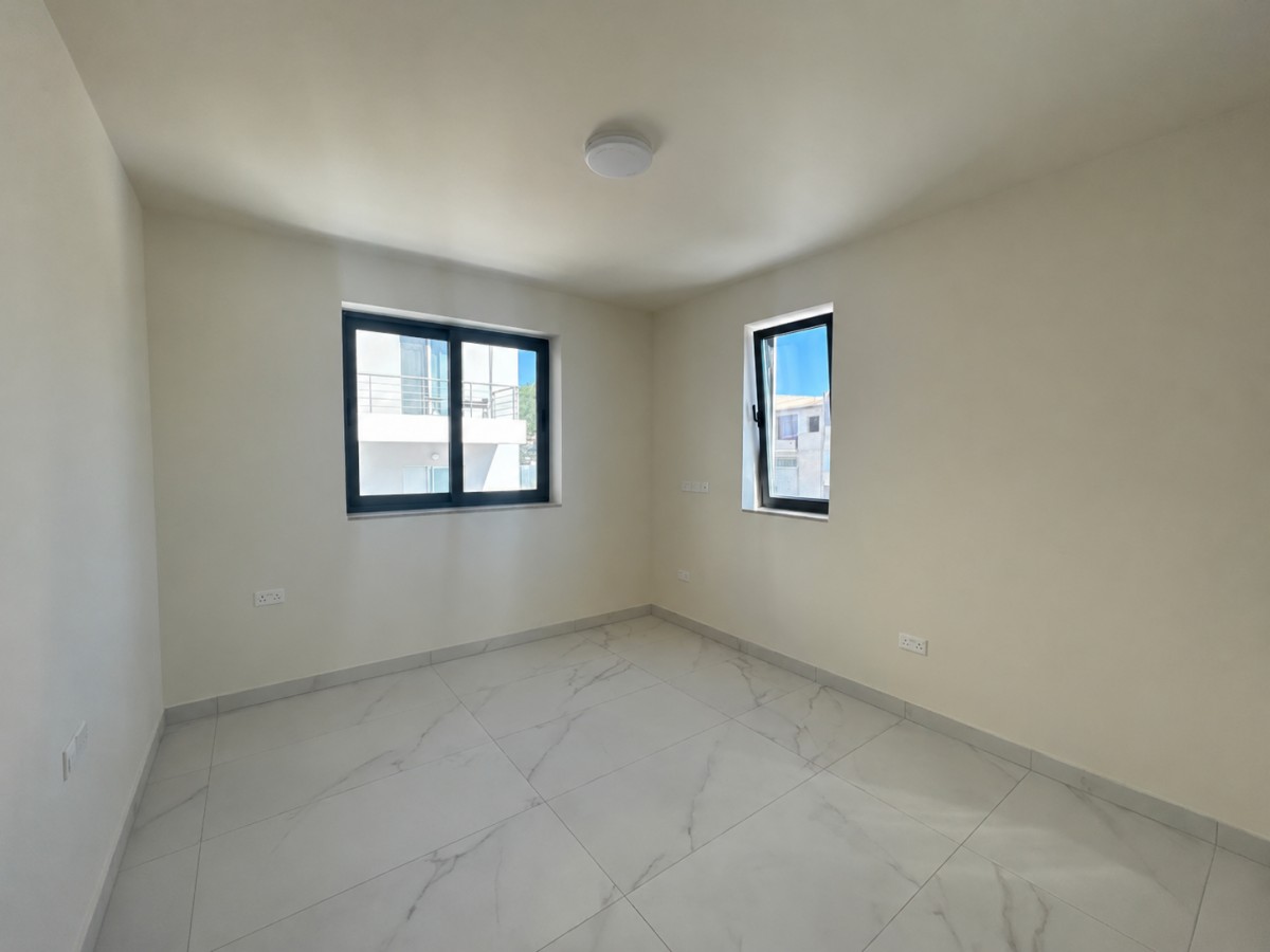 Apartment For Rent  in  Kato Paphos - Universal