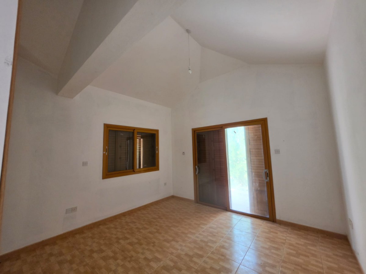 Detached Villa For Sale  in  Peyia - Sea Caves