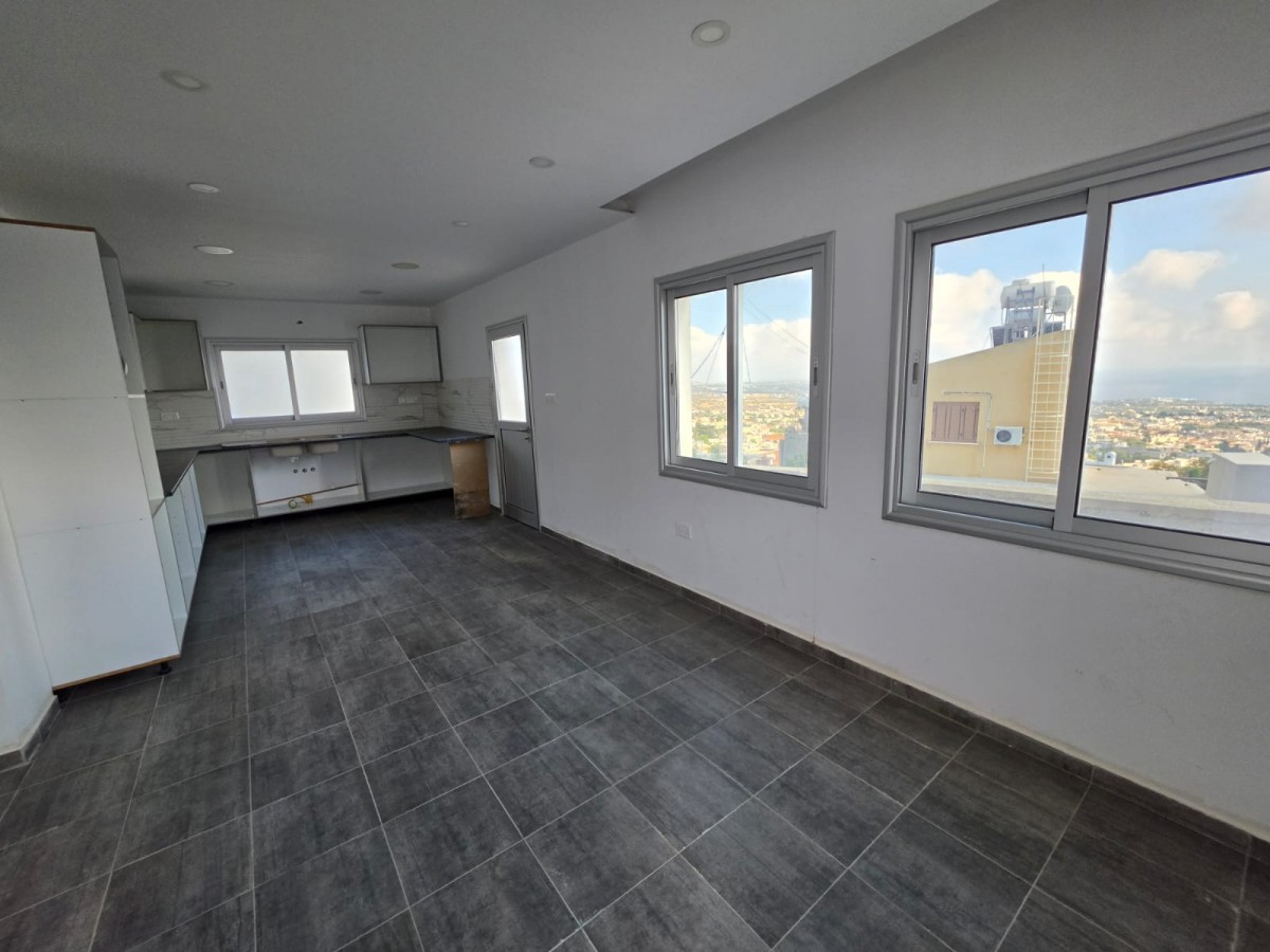 Ground Floor Apartment For Sale  in  Peyia