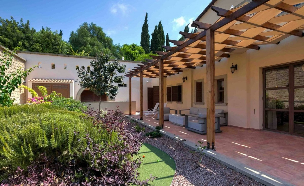 Ground Floor Apartment For Rent  in  Kouklia - Aphrodite Hills