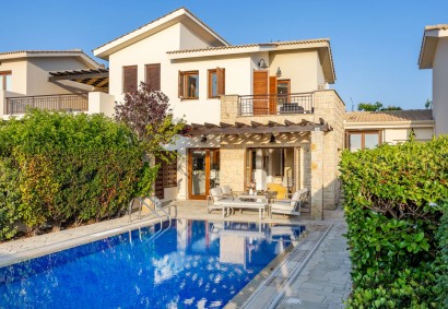 Kouklia - Aphrodite Hills Town House For Rent | DT5114