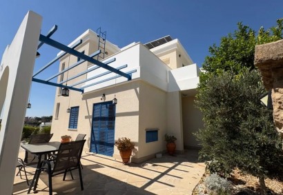 Tala, Paphos Detached Villa For Rent | DT5116