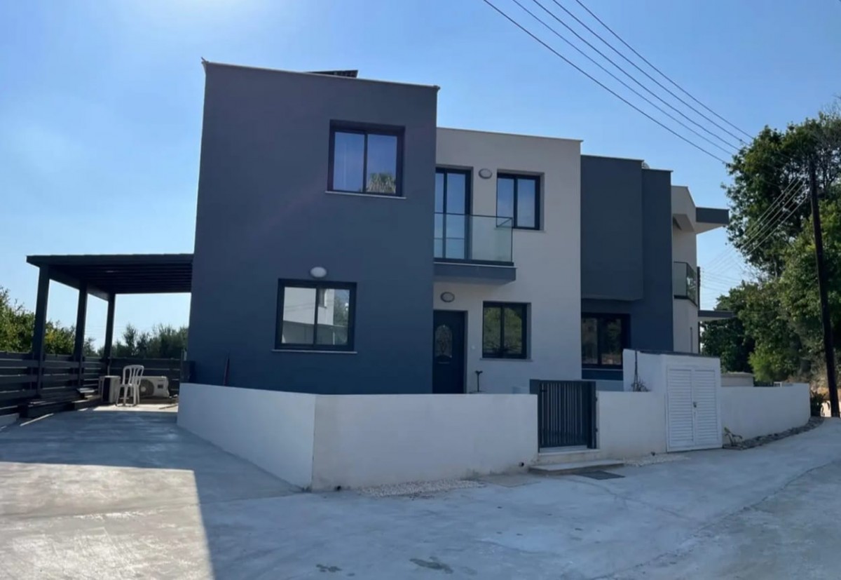 Kissonerga, Paphos Detached Villa For Rent | DT5117