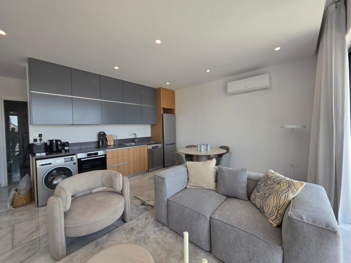 Apartment For Rent  in  Paphos Town