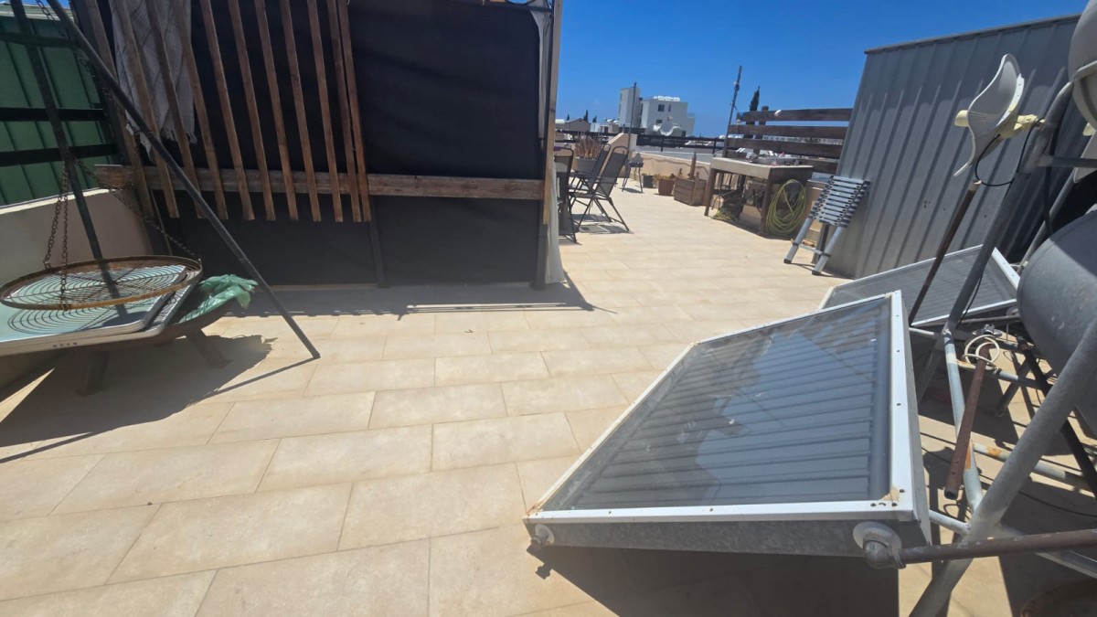 Apartment For Sale  in  Kato Paphos - Universal