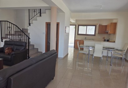 Tremithousa, Paphos Detached Villa For Rent | DT5170