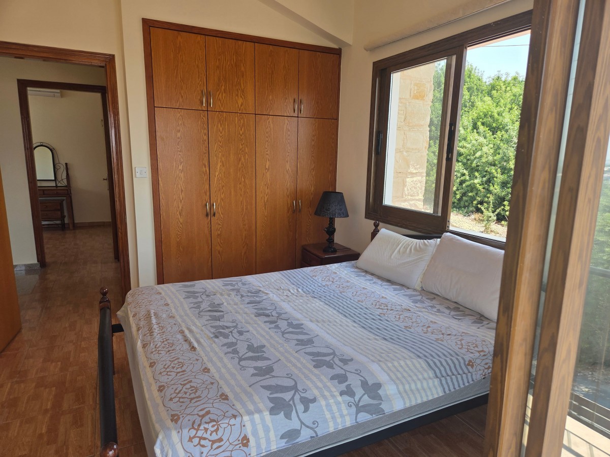 Detached Villa For Rent  in  Tremithousa