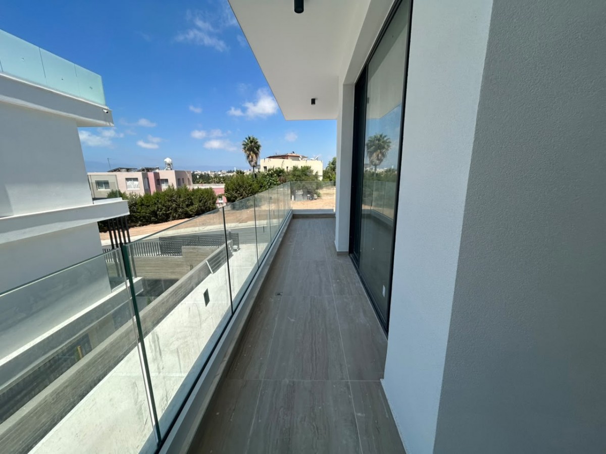 Apartment For Sale  in  Geroskipou