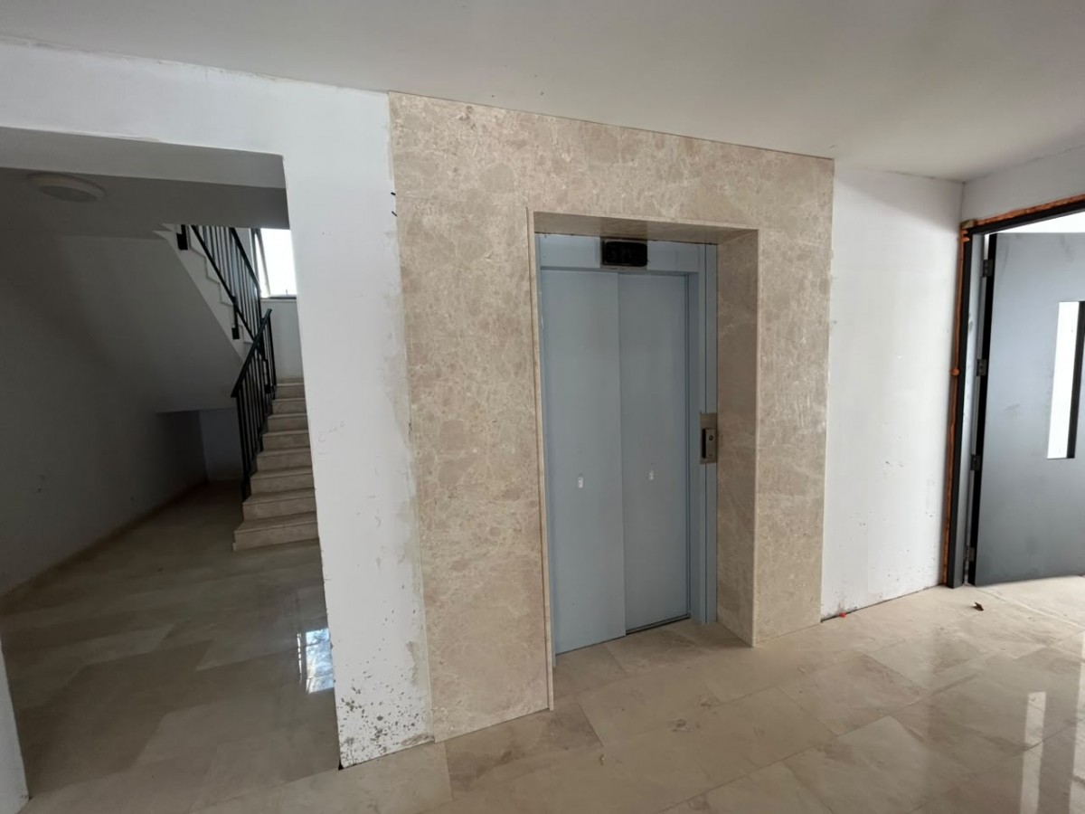 Penthouse For Sale  in  Geroskipou