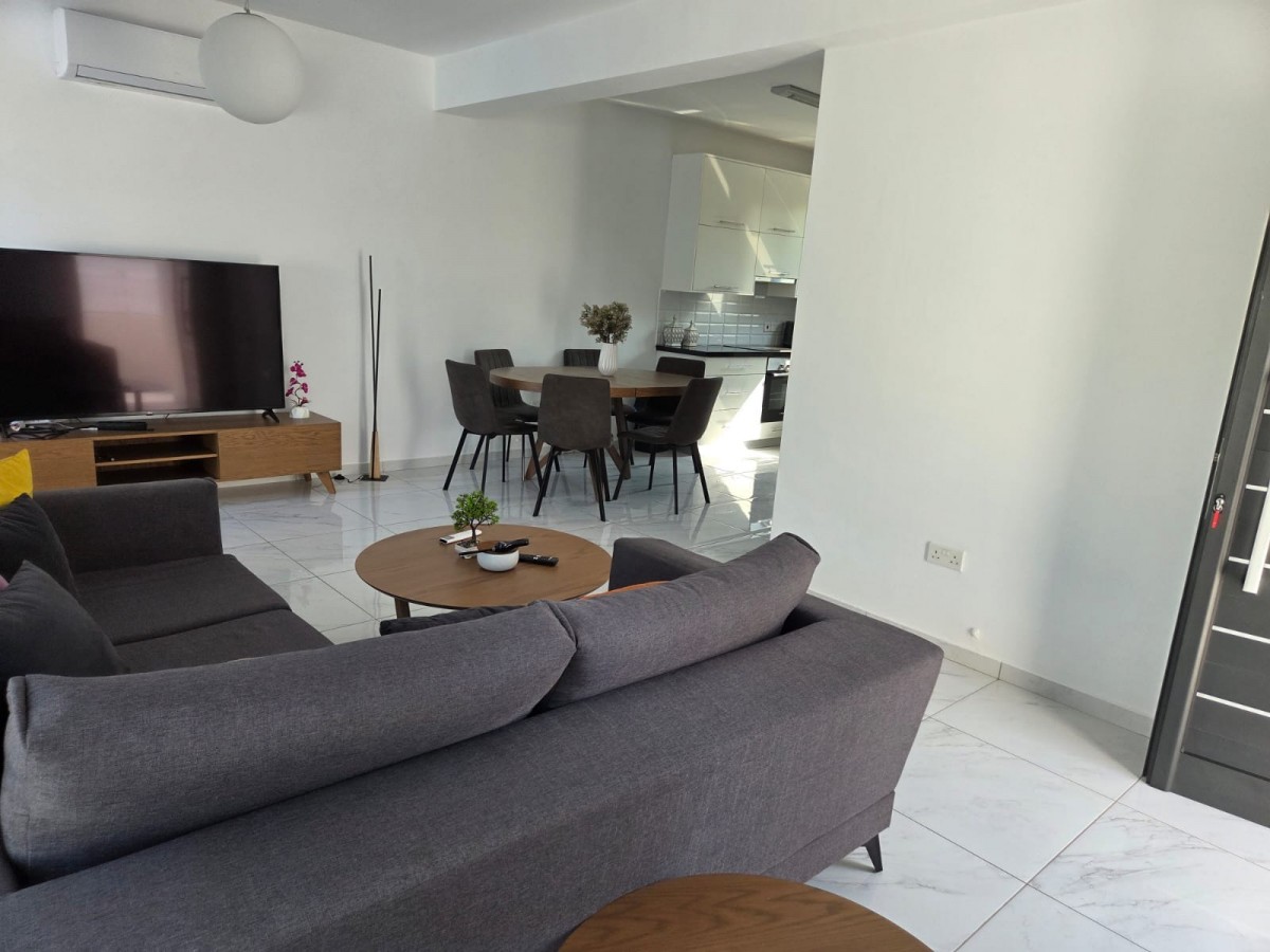 Detached Villa For Rent  in  Chlorakas