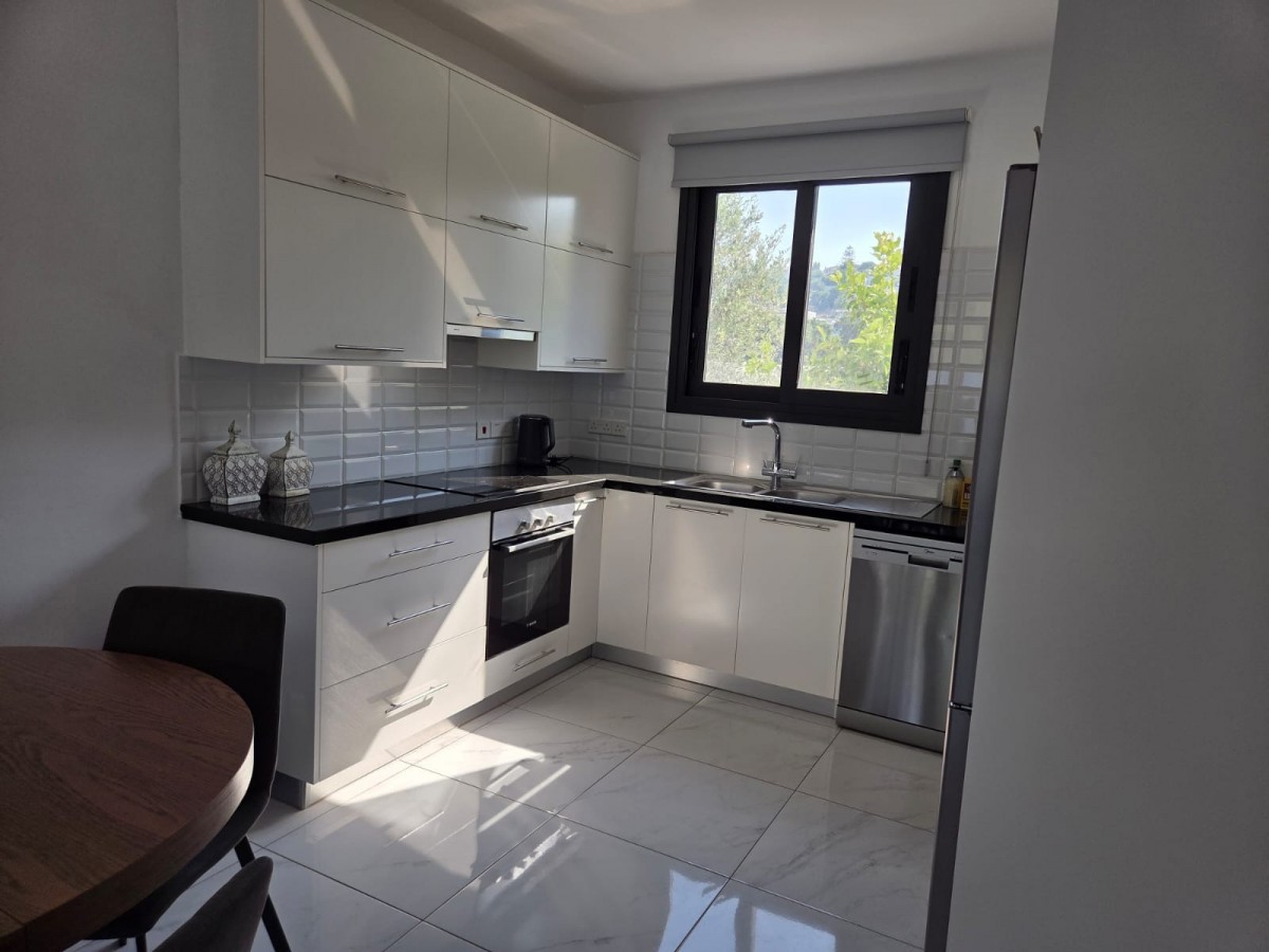 Detached Villa For Rent  in  Chlorakas