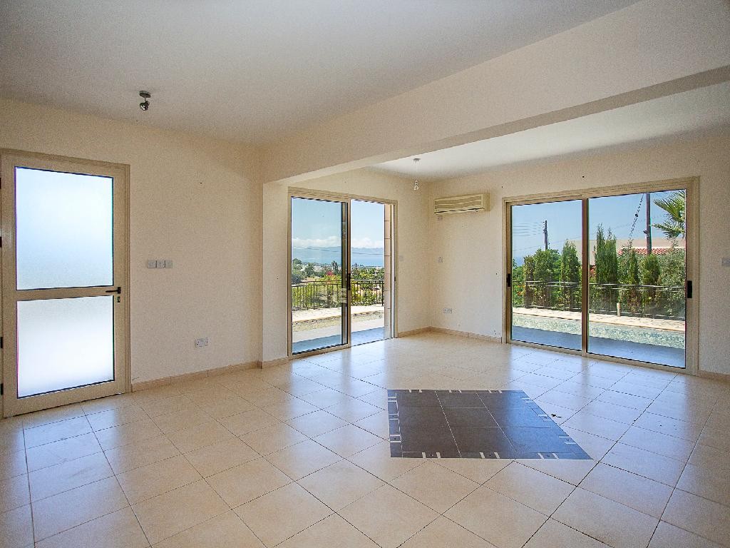 House - Argaka, Paphos