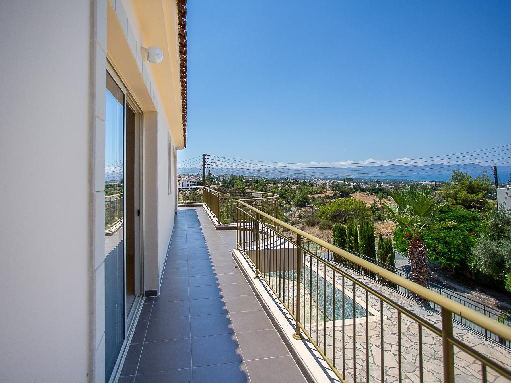 House - Argaka, Paphos