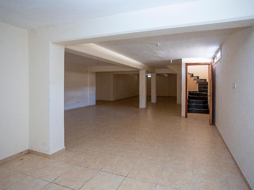 House - Argaka, Paphos