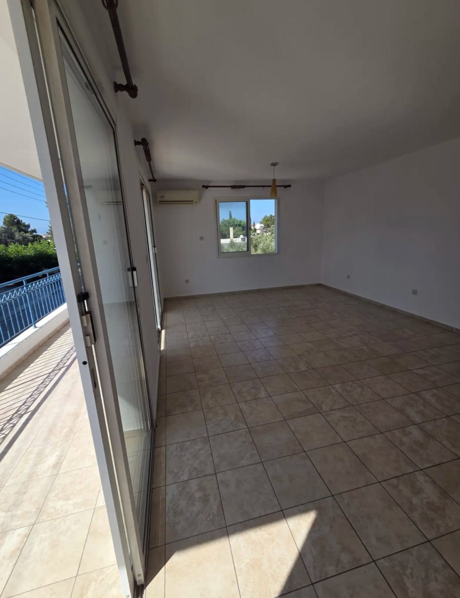 Apartment For Rent  in  Geroskipou