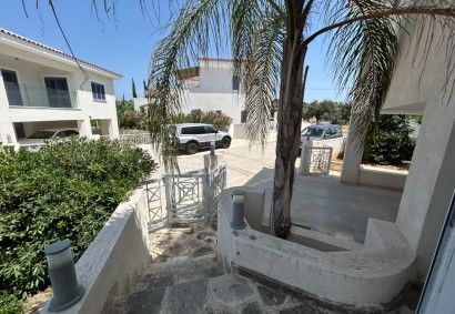 Latchi, Paphos Detached Villa For Sale | DT4060