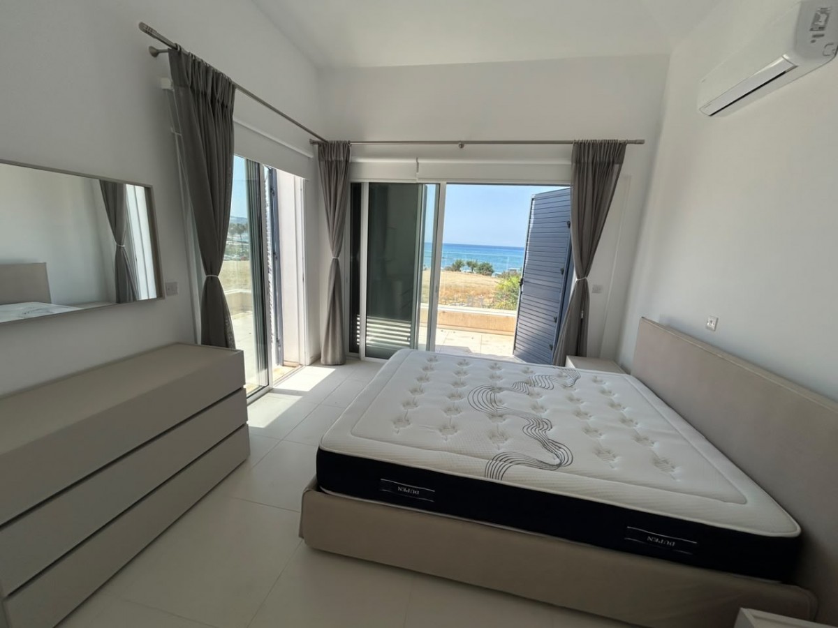 Detached Villa For Sale  in  Latchi