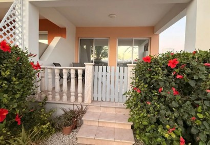 Kissonerga, Paphos Ground Floor Apartment For Rent | DT5226