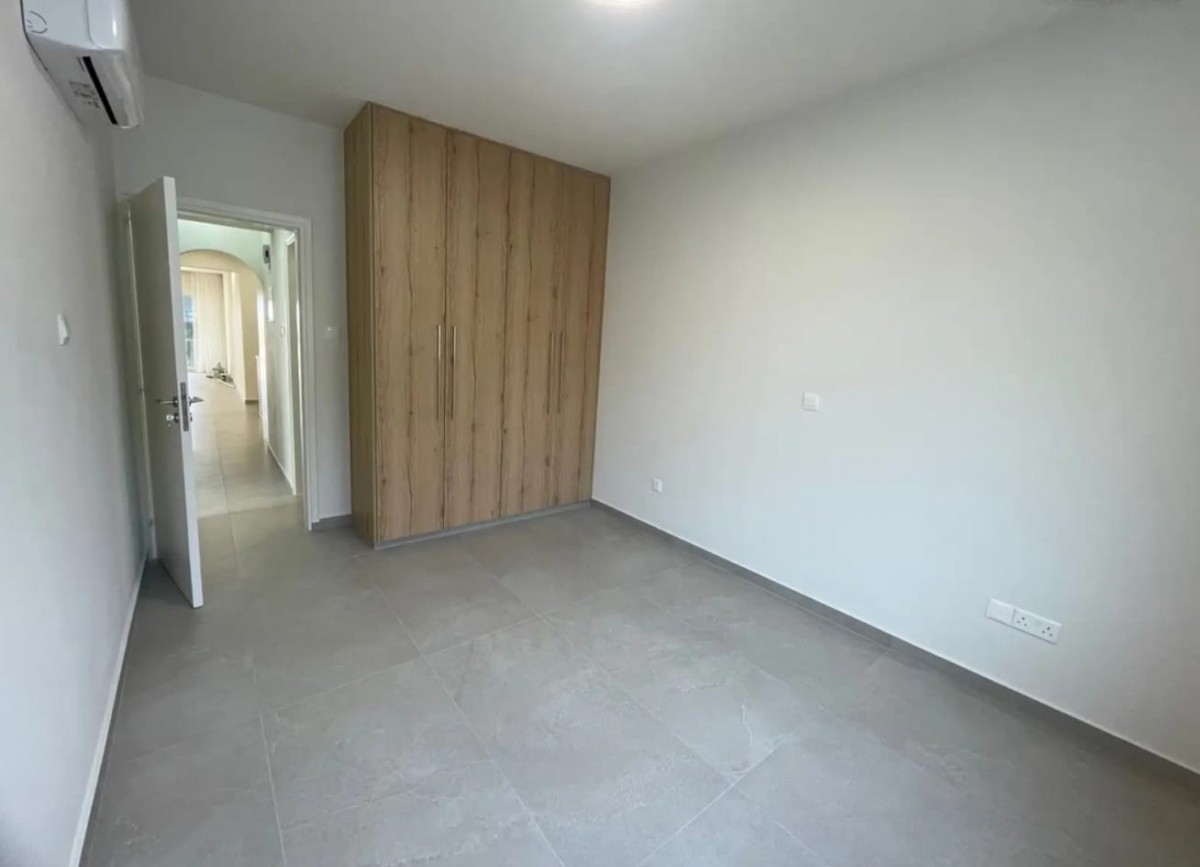 Ground Floor Apartment For Rent  in  Kissonerga
